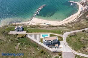 Calithea Residence - Image 2