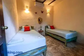 Hostal Mulut Tulum - Image 1