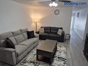 Emmanuel Fulton Park Condominium - Image 1