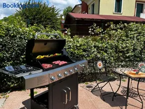 Tranquillità nel Verde Casa con Giardino per 6 Persone - Image 3