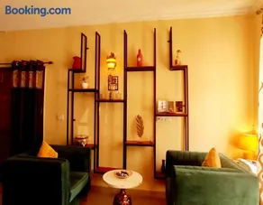 6 BHK-9BHK Big Group Stay - Image 3