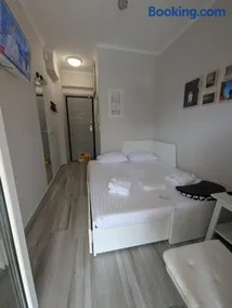 Eva Beach Studio - Image 4