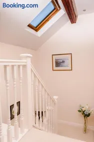 Cottage in Llangattock, Brecon Beacons - Image 5