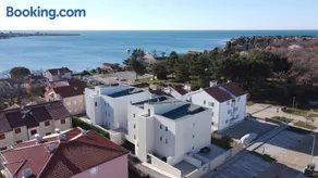 A&V Residence - Image 1