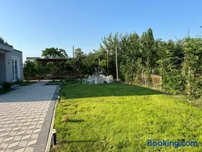 T & I Villa firepit, BBQ & grill - Image 5