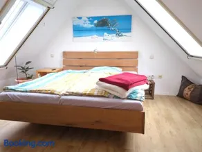 green maisonette with sauna and balcony, fully equipped - Image 2