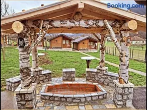 Holiday bungalows with pool - Image 4
