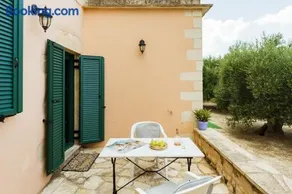 Tzitzifes Stone Mansion - Image 5