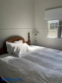 Mt Emlyn Farm Cottage - Image 4