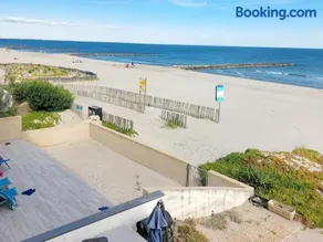 Studio Vue Mer exceptionnelle Première Ligne Carnon plage - Image 2