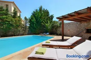Dream Summer Villa - Image 2