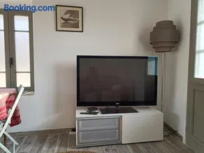 Petite maison bretonne 2 personnes accès piscine - Image 3