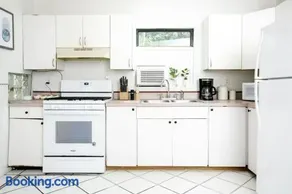 Signature Villa Island Paradise Apartments - Limited Time Offer - Image 4