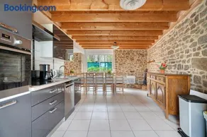 Le Noisetier - Image 1