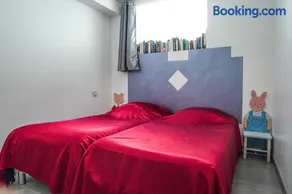 Appartement avec jardin intérieur 4 pers centre ville - Image 3