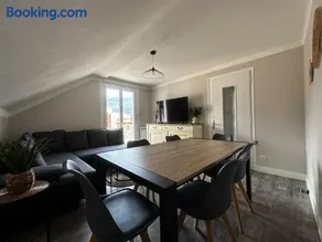 Appartement T5 lumineux proche stations de ski - 2 places de parking privé - Image 1