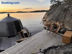 Stockholm Archipelago Igloo Hut - Image 4