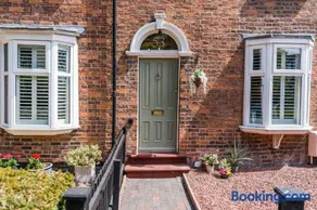 Charming 2-Bed Cottage with Log Burner in Nantwich by 53 Degrees Property - Image 4