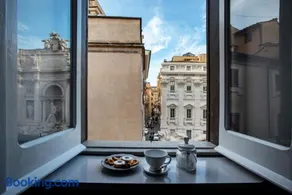 Trevi Luxury Maison - Image 4