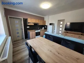 Apartment in Louňovice pod Blanikem - Image 1