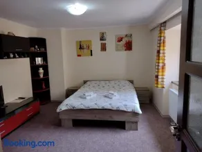 Mario's Cozy Apartment - Image 2