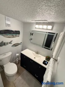 2 bedroom St Augustine Beachside Retreat steps to the Beach - Image 3