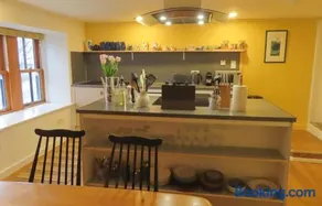 West House - Image 3