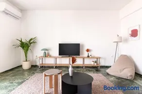 Outstanding 2BR Apartment in Cholargos by UPSTREET - Image 3