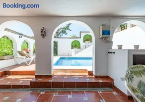 La Piriposa - Image 2