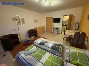 Schöne einfache Ferienwohnung mitten in Oldenburg - Image 2