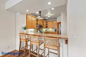 Calm Coastal Retreat in Avila Beach - Image 5