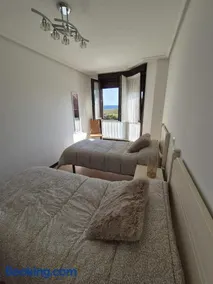 Dúplex 3 habitaciones y 2 baños Fantásticas vistas al mar - Image 5