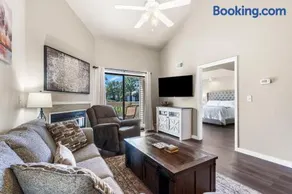 Retreat near Table Rock Lake & SDC with Indoor Pool - Image 1