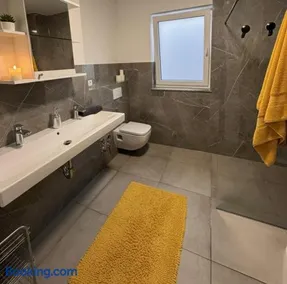 Sonnenblick Apartment - Image 3