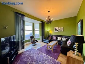 The Beach Front Apartment, Amazing Frontline Sea Views - Image 2