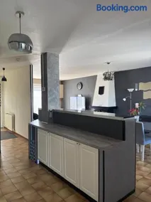 Petit pavillon, une chambre avec jardin - Image 5
