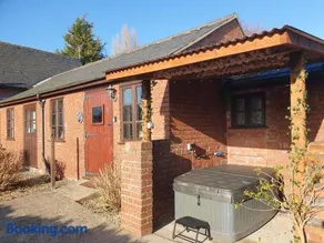 Swallows Nest Guest House - With Hot Tub - Image 2