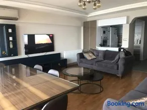 Syonte Lift Apartment - Image 2