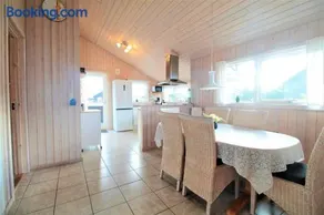 M12023-Vaeggerlose-Marielyst-Strandpark-33 - Image 4