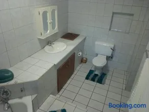 Villa La Corrie Guest-House - Image 1