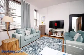 Coastal penarth dream! Close to Cardiff superb location near bars and restaurants! Dog friendly and welcome breakfast pack! - Image 2