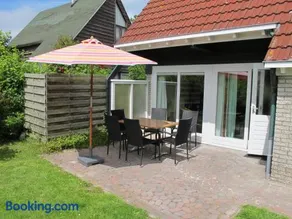 Ferienhaus HET GANZELAND by FeWo-PLAN OOST100 direkt am LAUWERSMEER gelegen - Image 2