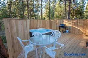 11 Pine Bough - Meredith Lodging - Image 2