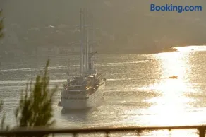 Design flat with impressive Boka bay view - Image 3