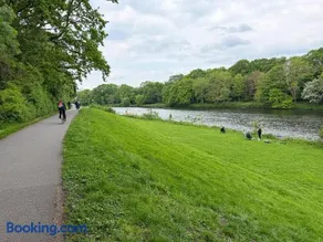ImmoStay H# Ferienwohnungen - City & direkt an der Weser - Image 2