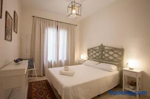 Apartamento De Lujo En Antiguo Convento - Image 1