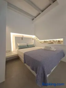Margaret's Houses in TINOS Town - Image 3