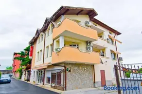 Family Hotel Victoria Gold - Image 1