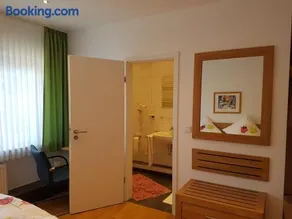 Hotel Pension Haus Pooth - Image 5