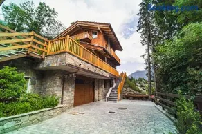 Suites Courmayeur - Mont Blanc - Image 1